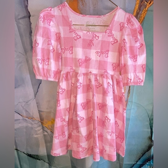 NWT- Girls Barbie Spring  Dress
Official licensed merchandise 
various sizes - Picture 2 of 6